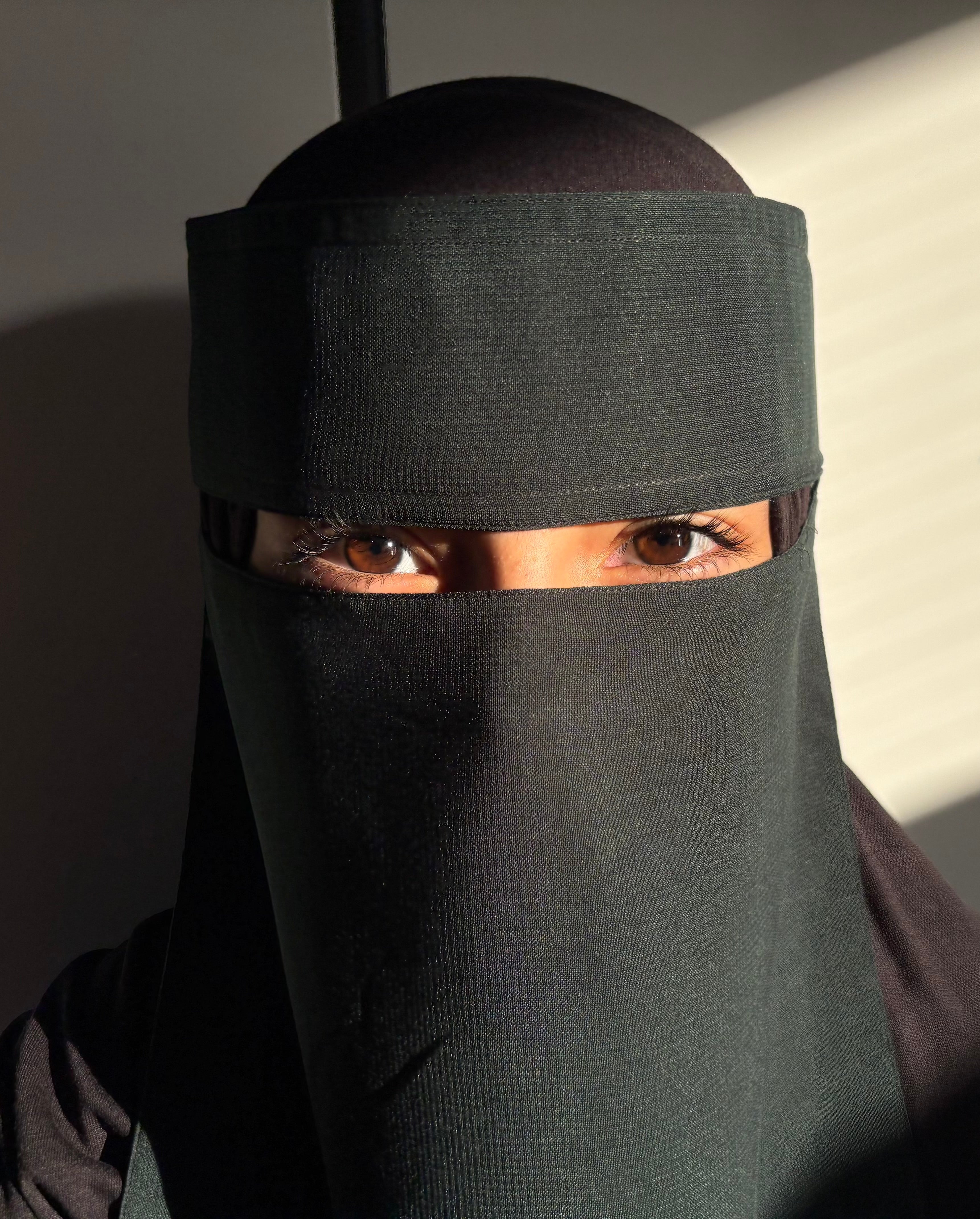 Coloured Saudi Niqabs